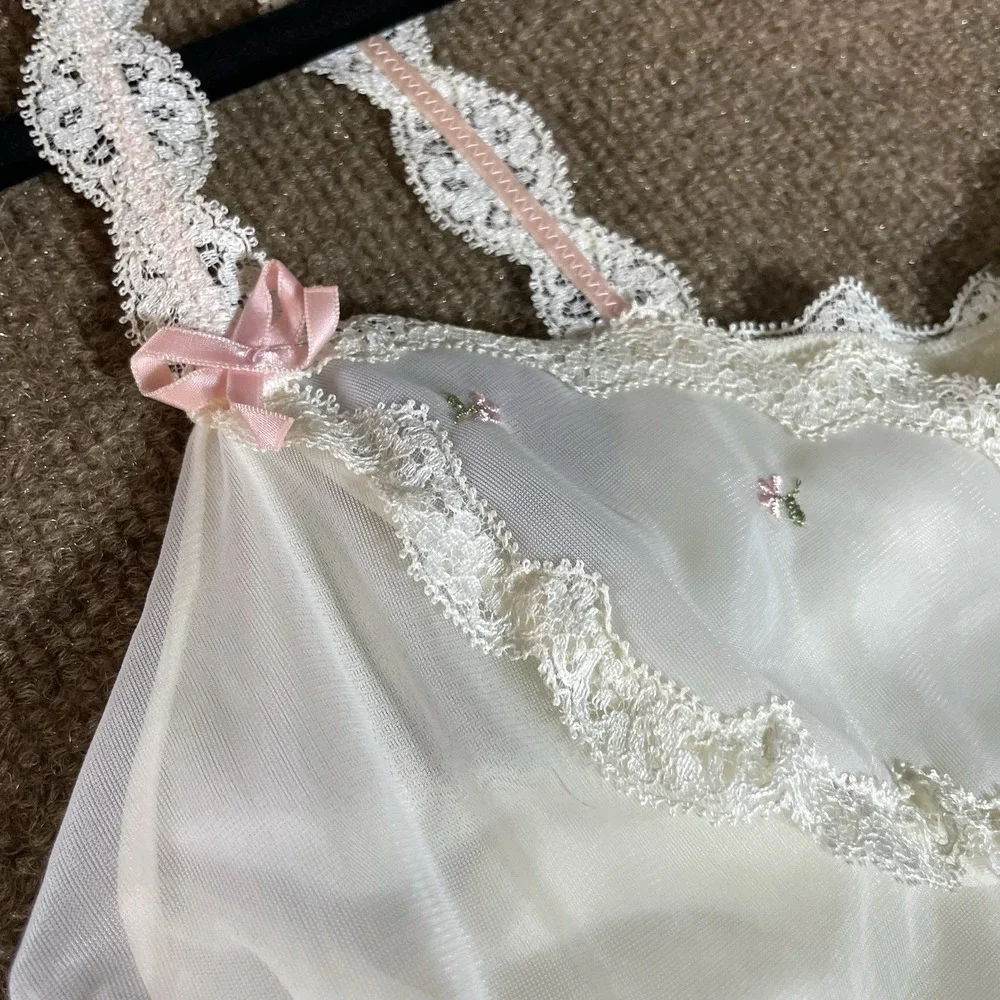 Vanity Fair‎ 50's  Peignoir Bridal Nightgown Robe Set